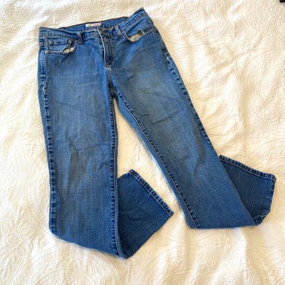 Levi's 505 size 10 Medium Straight Leg Medium Wash Cotton Spandex Blue Jeans - Picture 1 of 11